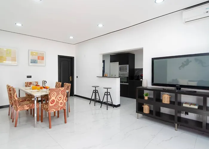 Mango Lanzarote By וילה